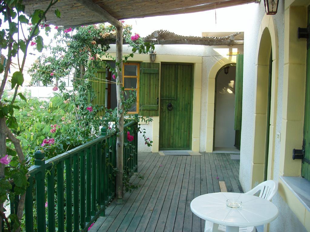Отель Cretanhouse Миртос Экстерьер фото